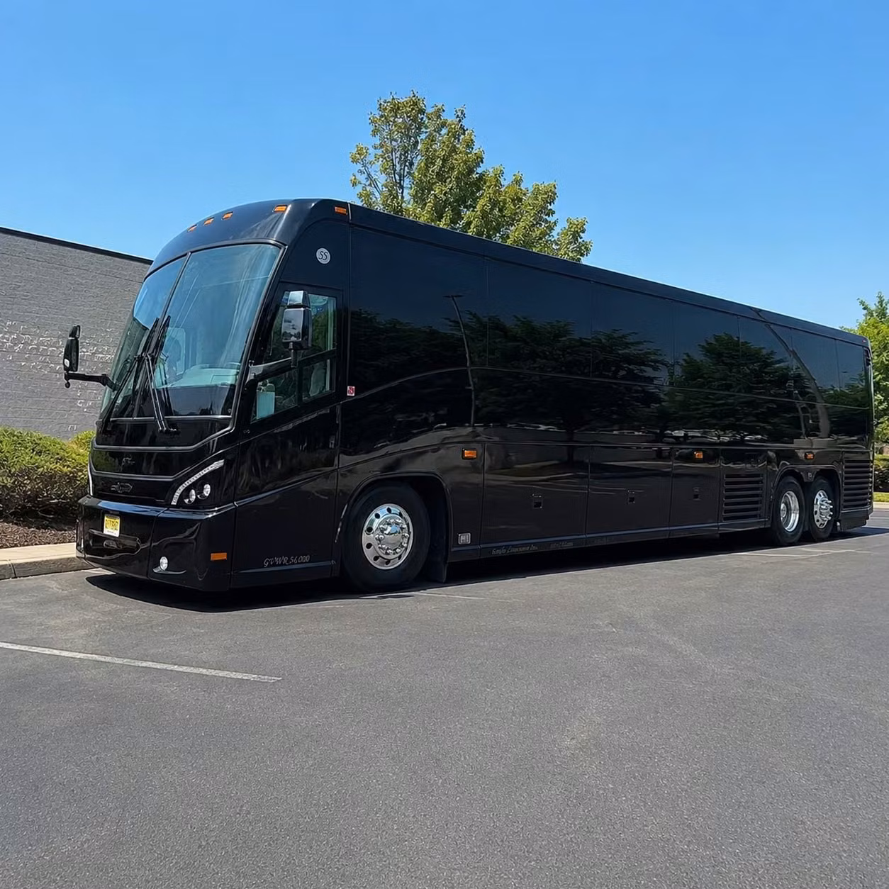 keep your huntington beach workforce moving with recurring corporate shuttle packages