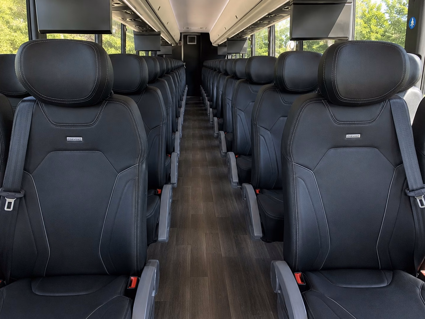 shuttle your wedding guests between pacific coast highway hotels and beachside venues